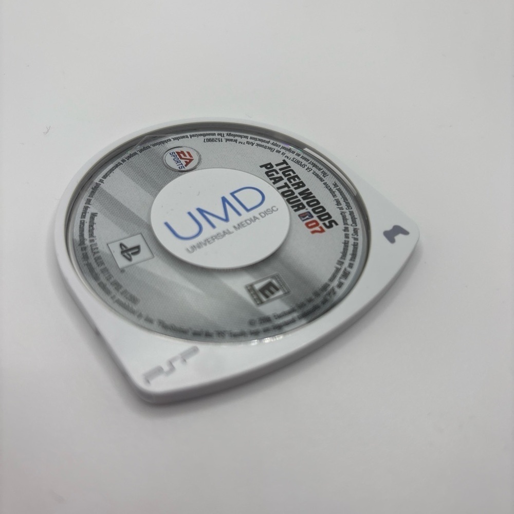 Tiger Woods PGA Tour (Sony PSP, 2005) disc only